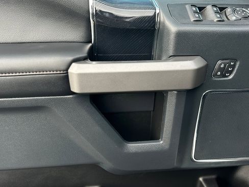 Used 2022 Ford F350 Platinum image 11