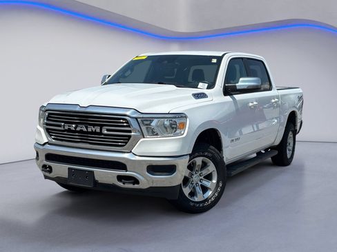 Used 2023 RAM 1500 Laramie w/ Off Road Group AWD/4WD image 2