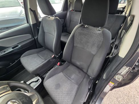 Used 2017 Toyota Yaris L FWD image 11