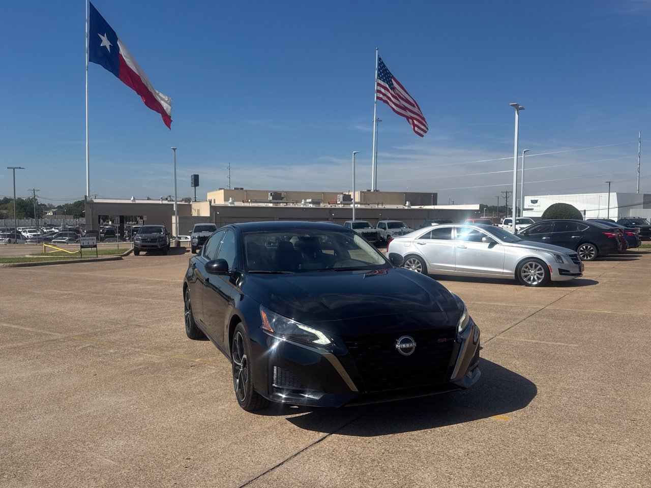 Certified 2024 Nissan Altima 2.5 SR FWD image 3