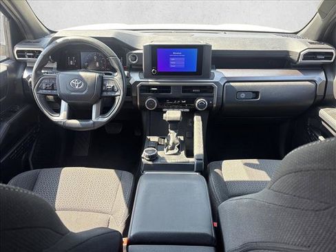 Certified 2025 Toyota 4Runner SR5 AWD/4WD image 23