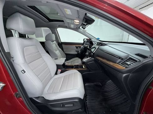 Used 2020 Honda CR-V Touring image 18