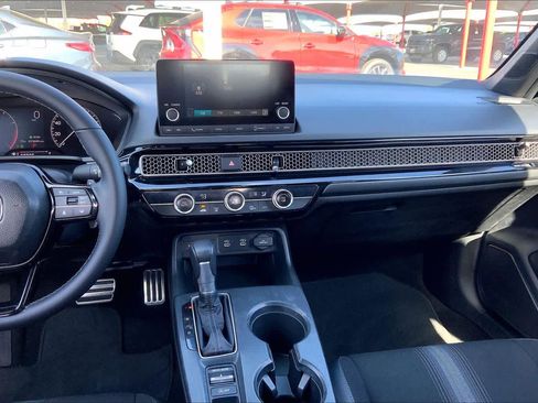 Used 2025 Honda Civic Sport image 7