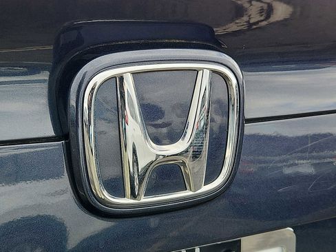 Certified 2018 Honda Civic EX image 28