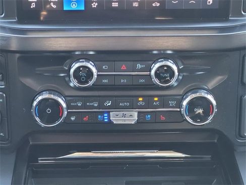 New 2026 Ford F250 Lariat w/ Chrome Package image 17