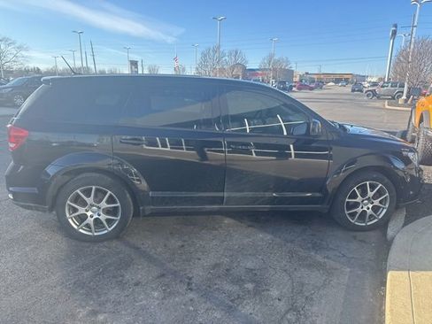 Used 2015 Dodge Journey R/T w/ Flexible Seating Group image 4