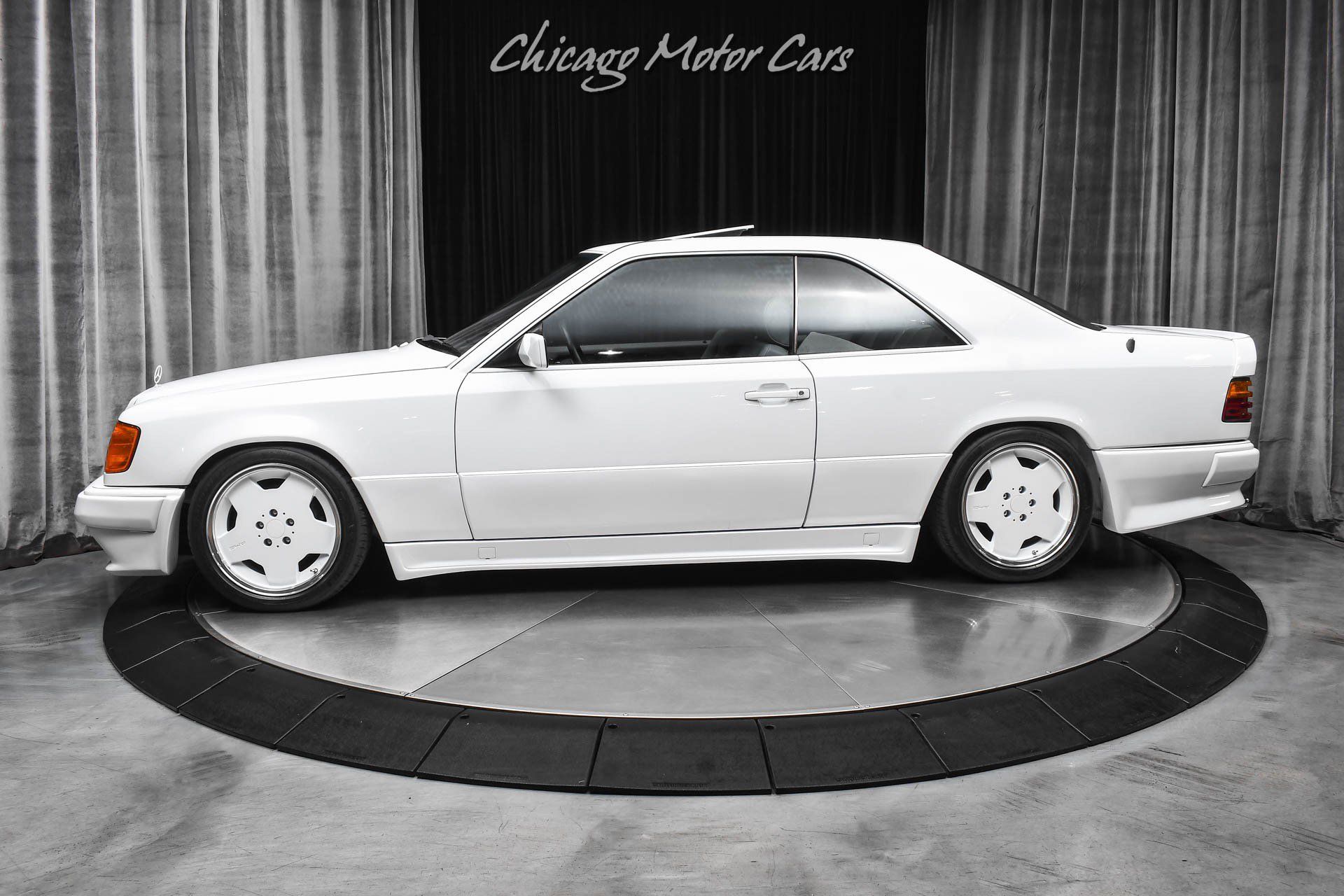 Used 1990 Mercedes-Benz 300 CE Coupe image 1