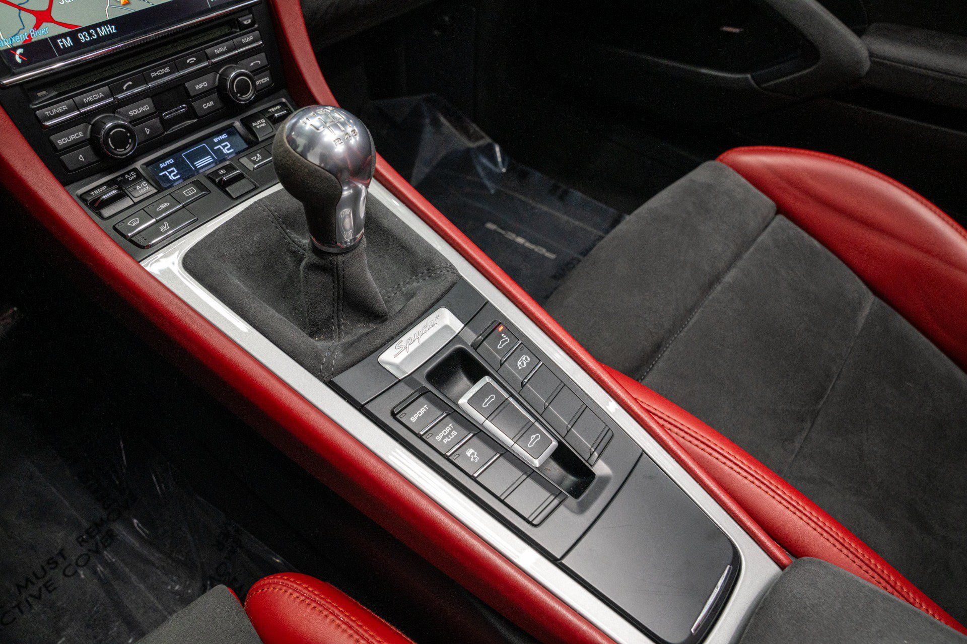 Used 2016 Porsche Boxster Spyder RWD image 31