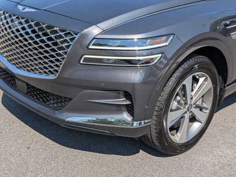 Used 2022 Genesis GV80 3.5T Advanced + AWD/4WD image 9