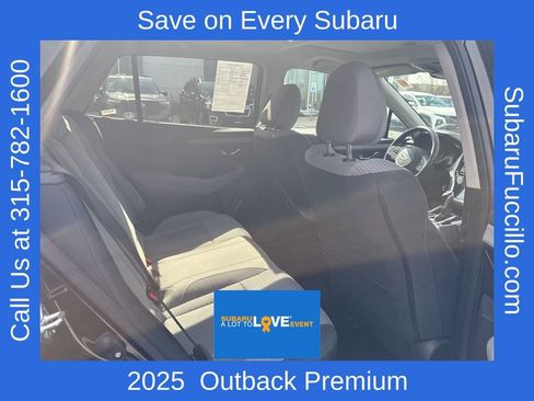 Used 2025 Subaru Outback Premium image 29