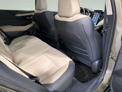 Used 2025 Subaru Outback Limited XT image 34