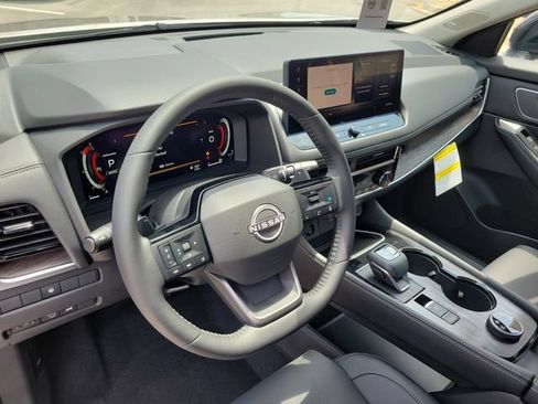 Certified 2026 Nissan Rogue Platinum AWD/4WD image 20