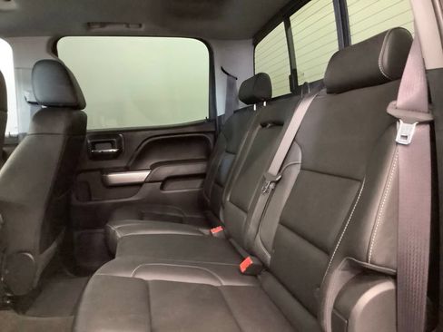 Used 2017 Chevrolet Silverado 1500 LTZ Z71 w/ LTZ Plus Package AWD/4WD image 7