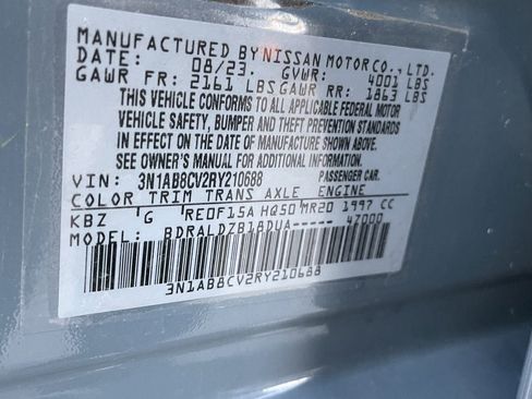 Used 2024 Nissan Sentra SV image 29