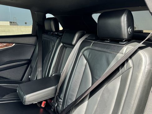 Used 2016 Lincoln MKX Select image 26