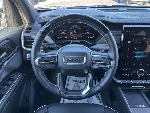 Used 2024 GMC Acadia Denali w/ Super Cruise Package image 14