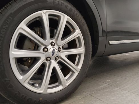 Used 2016 Ford Explorer Limited FWD image 31