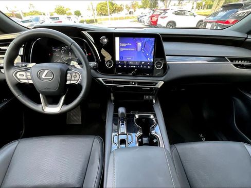Used 2024 Lexus RX 350 FWD w/ Technology Package image 29