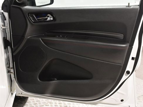 Used 2023 Dodge Durango GT image 32