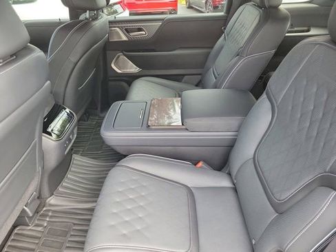 Used 2026 INFINITI QX80 Autograph w/ Premium Cargo Package AWD/4WD image 15