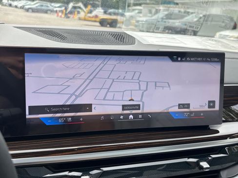 New 2026 BMW X5 xDrive40i w/ M Sport Package image 11