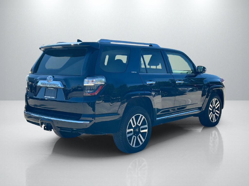 Used 2024 Toyota 4Runner Limited AWD/4WD image 5
