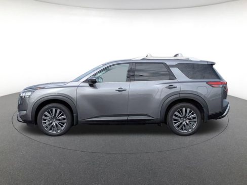 Used 2025 Nissan Pathfinder SL w/ SL Premium Package image 8