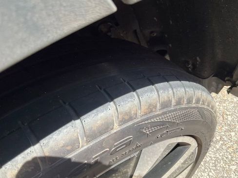 Used 2022 Volkswagen Taos SE image 12