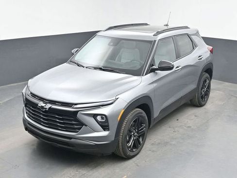 New 2026 Chevrolet TrailBlazer LT w/ Midnight Edition FWD image 34