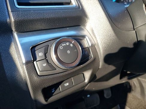 Used 2019 Ford Explorer Sport image 11