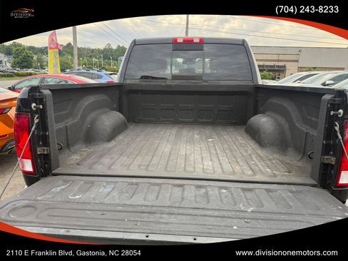 Used 2017 RAM 1500 Big Horn AWD/4WD image 8