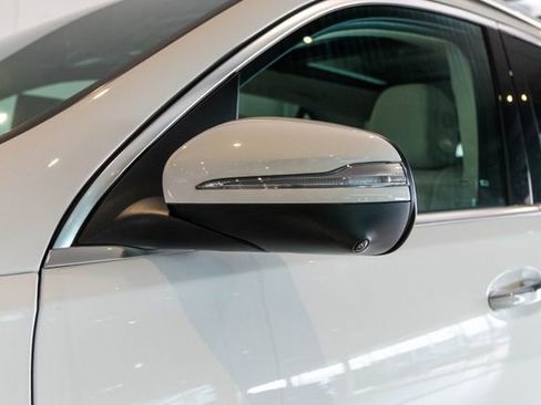 New 2026 Mercedes-Benz GLE 350 4MATIC image 9