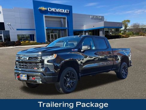 Used 2024 Chevrolet Silverado 1500 LT Trail Boss image 4
