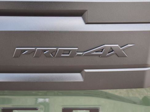 New 2026 Nissan Frontier PRO-4X w/ Pro-4x Convenience Package AWD/4WD image 10