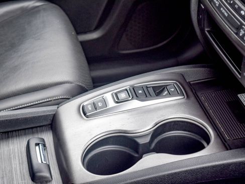 Used 2023 Honda Ridgeline RTL-E image 9