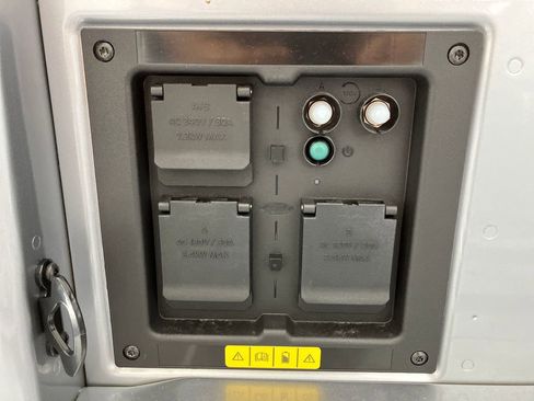 New 2025 Ford F150 Lightning Flash image 28