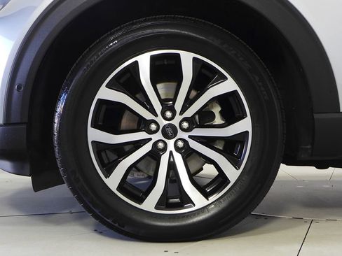 Used 2020 Ford Explorer ST w/ Premium Technology Package image 5