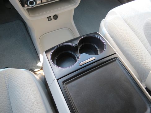 Used 2014 Toyota Sienna LE FWD image 21