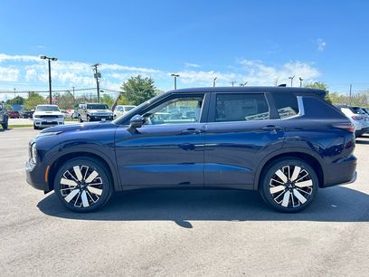 New 2025 Mitsubishi Outlander SE