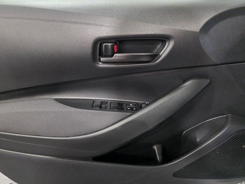 Used 2023 Toyota Corolla LE image 10