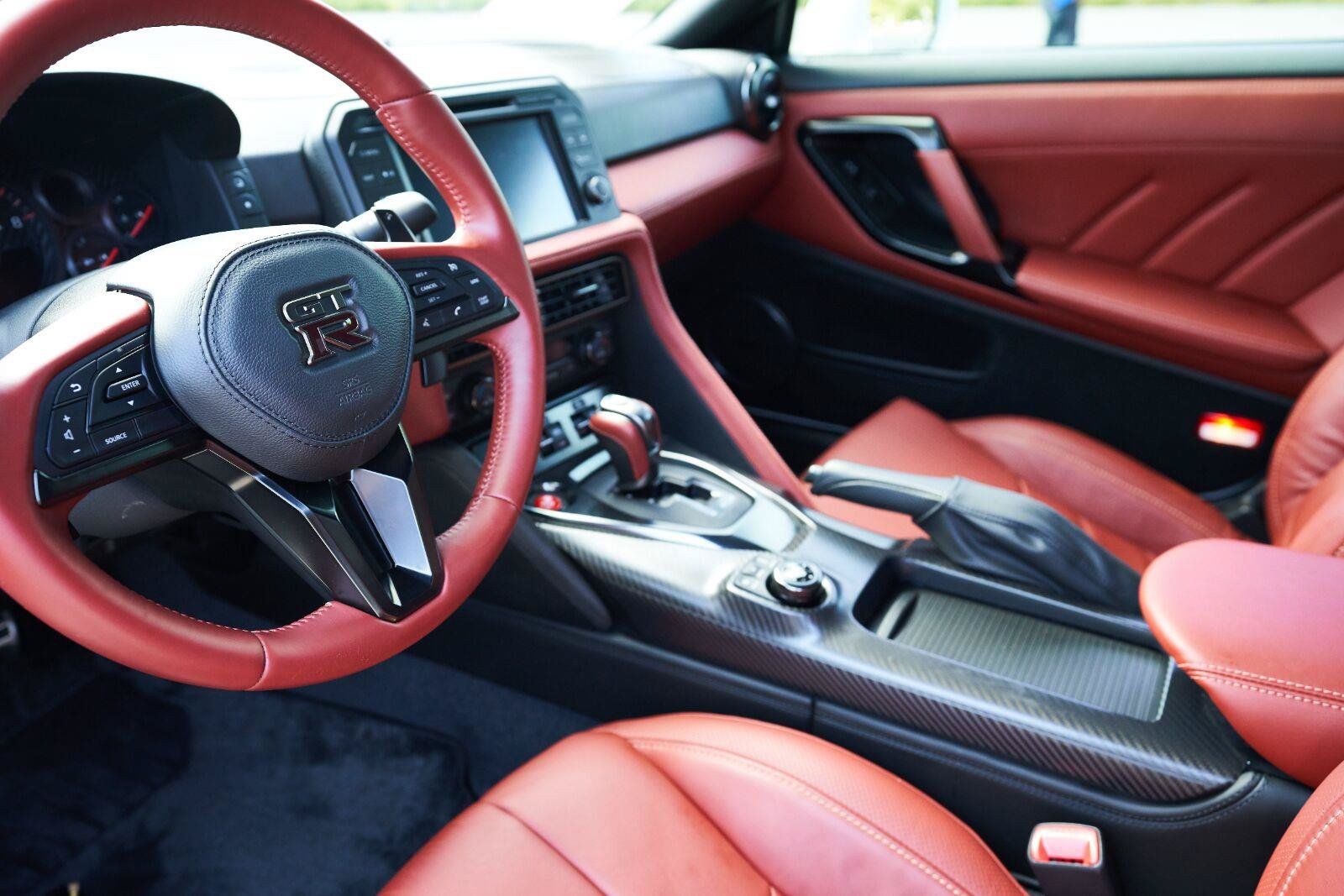 Certified 2024 Nissan GT-R Premium w/ Premium Interior Package AWD/4WD image 53