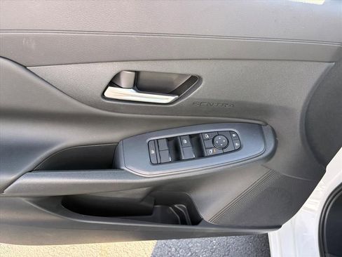 New 2026 Nissan Sentra SV image 23