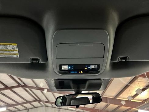 Used 2023 Ford F150 XLT AWD/4WD image 29