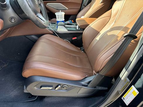 Used 2024 Acura MDX SH-AWD w/ Technology Package image 6