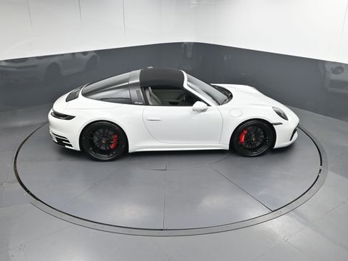 Certified 2024 Porsche 911 Targa 4 GTS image 43
