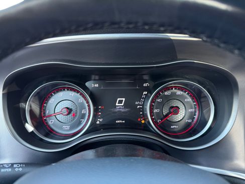 Used 2021 Dodge Charger SXT w/ Leather Interior Group RWD image 13
