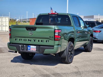 New 2026 Nissan Frontier SV w/ Tow Package