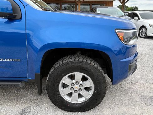 Used 2020 Chevrolet Colorado W/T w/ WT Convenience Package AWD/4WD image 6