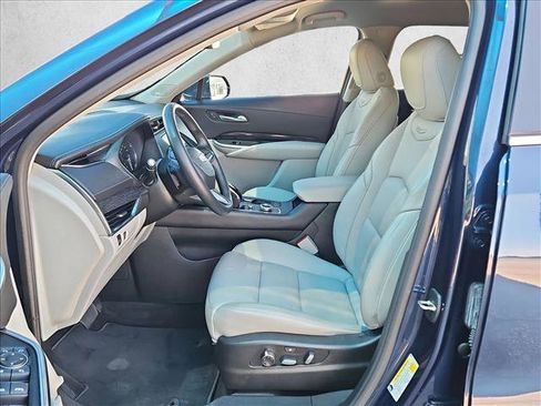 Used 2020 Cadillac XT4 Premium Luxury FWD image 15