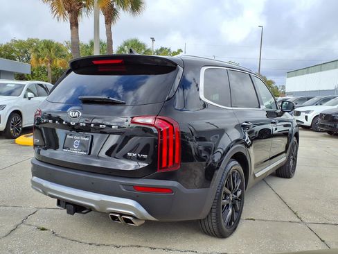 Used 2021 Kia Telluride SX w/ SX Prestige Package image 7